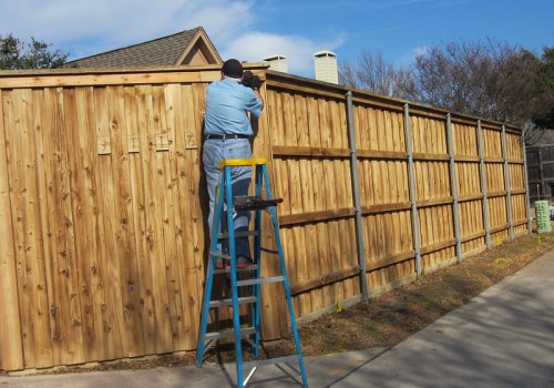 Strengthening Boundaries: Choosing The Ideal Building Material For Fence Repair In Fort Myers